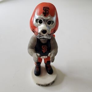 2010 San Francisco Giants SGA Lou Seal Luchador bobblehead loose no box
